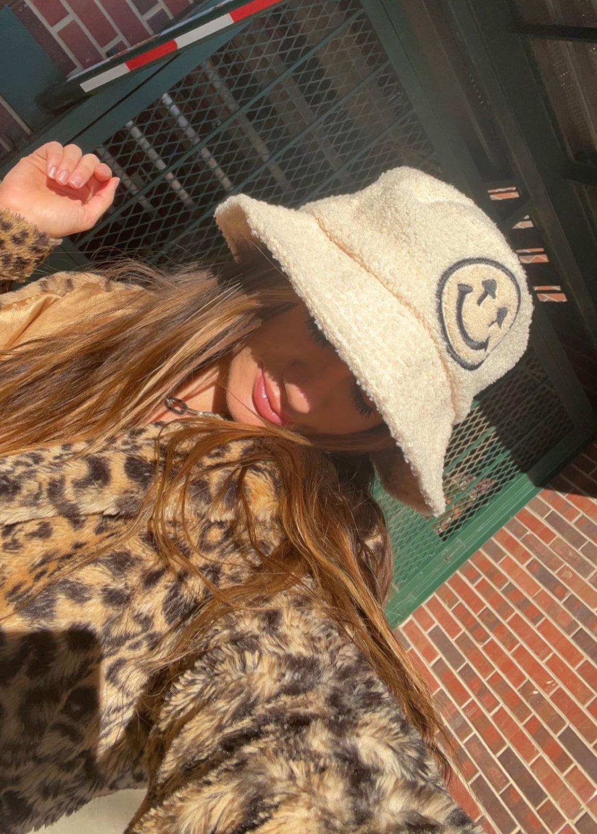 Bucket - Bone Sherpa
